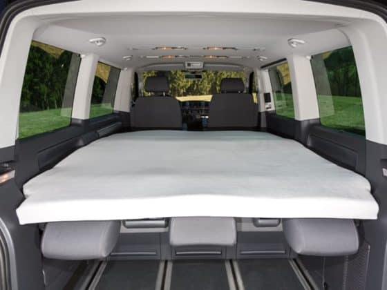 iXTEND Folding Bed Fitted Sheet VW T6 / T5 Multivan and California Beach, Design "Nicki Plush"
