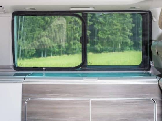 FLYOUT mosquito nets for VW T6 / T5 California sash windows are the perfect insect repellent. More than 100 years of success in the mobility industry: Our online shop offers a large selection of vehicle accessories