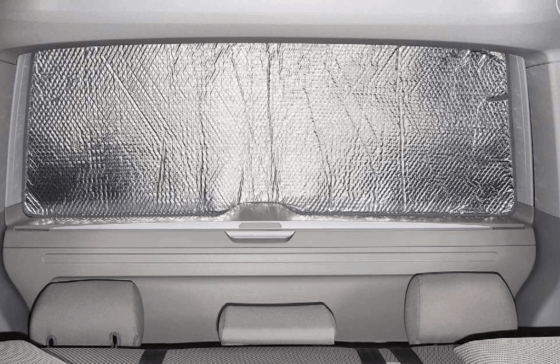 ISOLITE Inside Isolierung von Brandrup für das Fenster in der Heckklappe des VW T5 / T6 / T6.1 mit PKW-Verkleidung