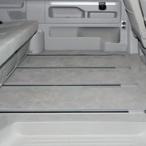 Brandrup carpet (velour) for the passenger compartment of the VW T6.1 Beach Tour / Multivan with 3-seater bench and 2 sliding doors in the "Palladium" design