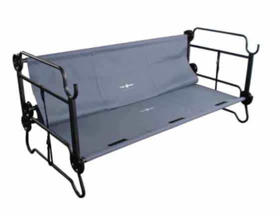 The Disc-O-Bed L anthracite with side pockets is perfect for camping trips in nature.