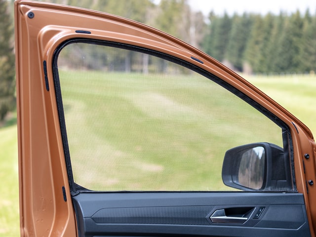 FLYOUT Moskitonetz - Insektenschutz für VW Caddy 5 / California