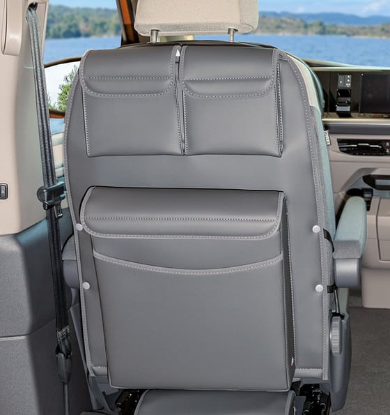 Brandrup UTILITY mit Multibox Maxi 100708655 für Fahrer-Beifahrersitz VW T7 Multivan, Design Leder Raven