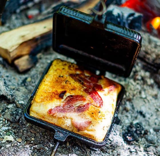 Petromax Sandwicheisen Für perfekte, gefüllte Toasts am Lagerfeuer sw-iron mit Toast