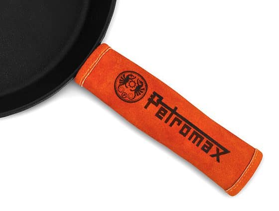 handle300 Petromax Aramid handle cover for fire pans - Safe protection from flame and heat - Ideal for grills and fireplaces | Wiest shop for camping items