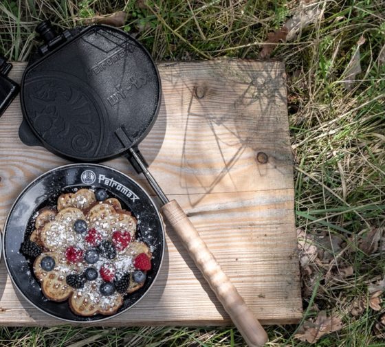 Petromax rotating waffle iron for perfectly baked waffles at the campfire| The Wiest Online Shop offers a large selection for camping