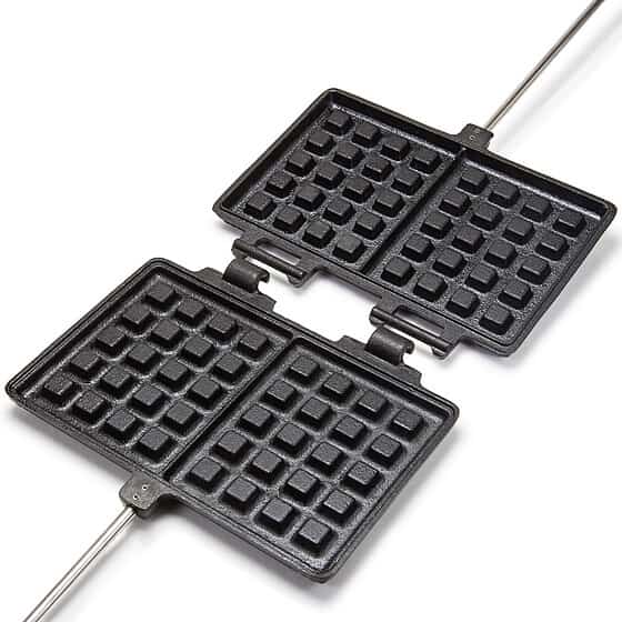 Petromax iron waffle maker for perfectly browned waffles at the campfire or on the grill | The Wiest Online Shop offers a large selection for camping