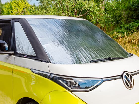 Isolite Outdoor für den VW ID.Buzz - Thermoisolierung für die Windschutzscheibe außen